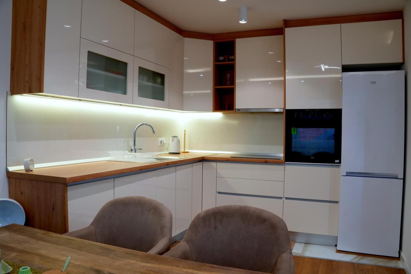 Triple A Apartment *