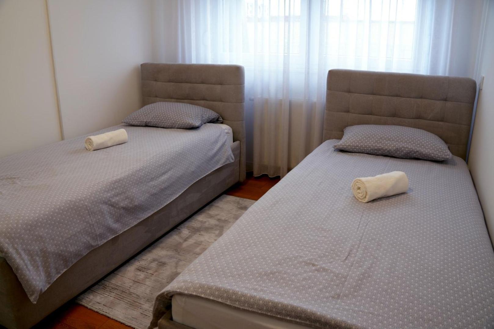 Apartment Triple A *