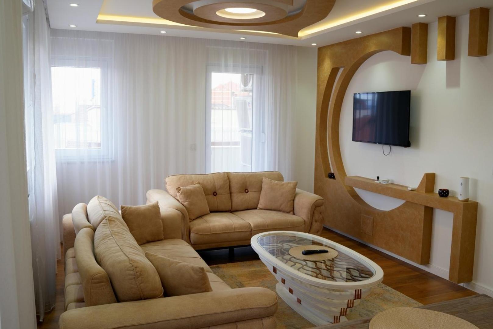 Triple A Apartment *
